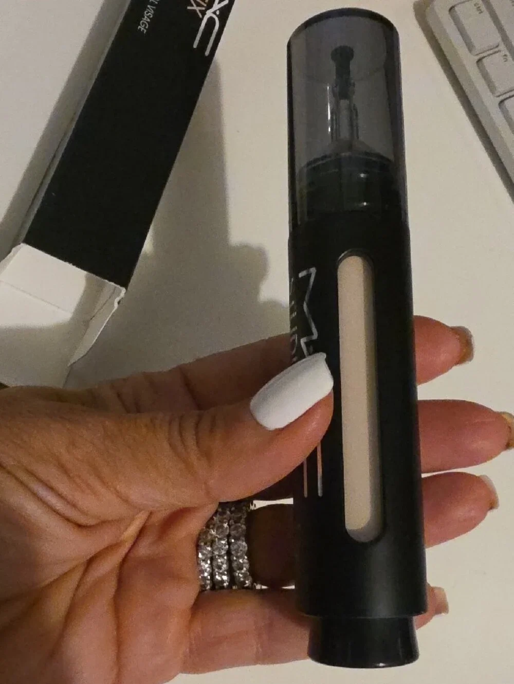 MAC Studio Fix Every-Wear All-Over Face Pen - NW13